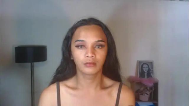 Image 2 of ebony_enchantress Stream on Chaturbate on 2 months ago
