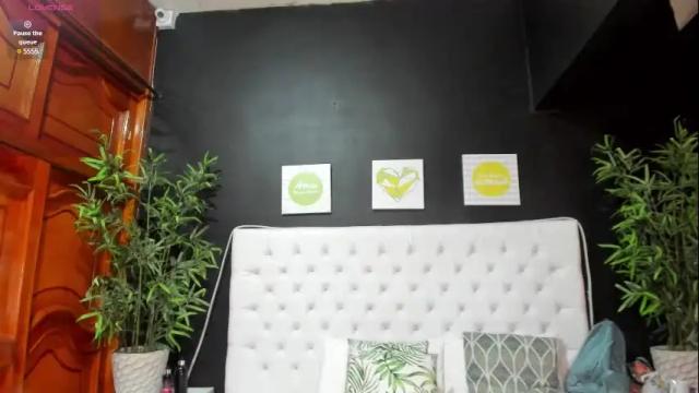 Image 10 of ebony_katterin Stream on Chaturbate on 9 days ago