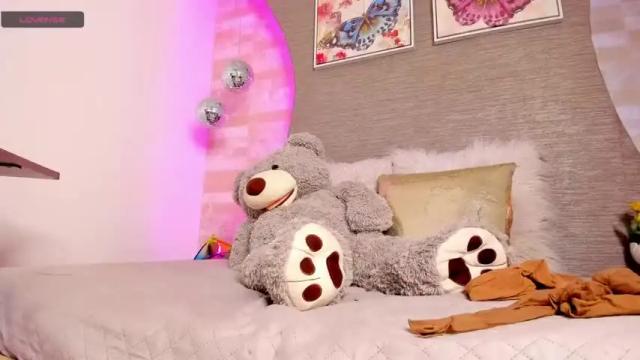Image 8 of ebony_pearl Stream on Chaturbate on 23 months ago