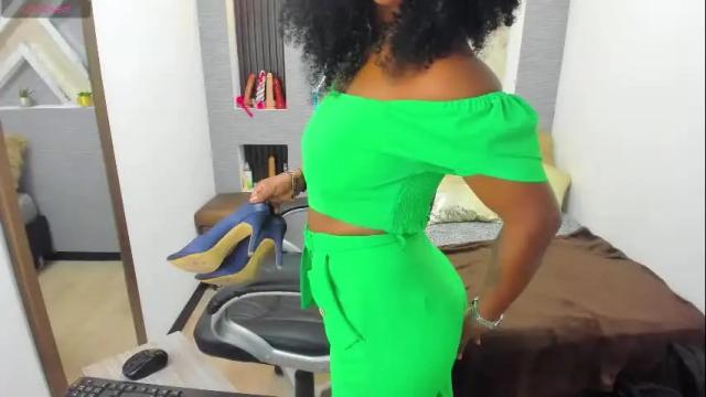 Image 10 of ebony_pearl Stream on Chaturbate on 3 months ago