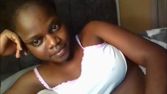 Image 12 of ebony_tasha Stream on Chaturbate on 1 month ago