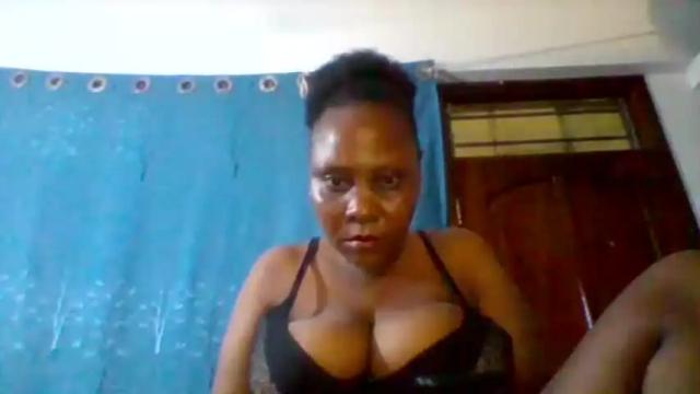 Image 6 of ebonybussy Stream on Chaturbate on 10 months ago