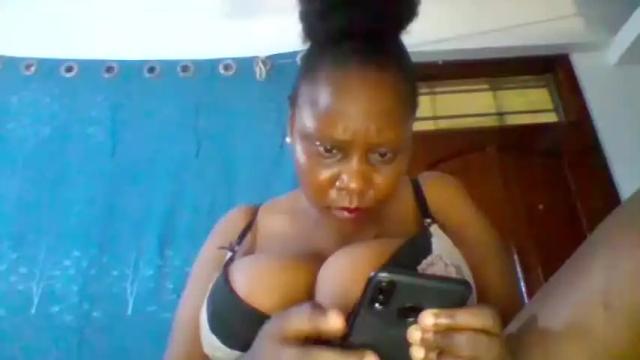 Image 6 of ebonybussy Stream on Chaturbate on 9 months ago