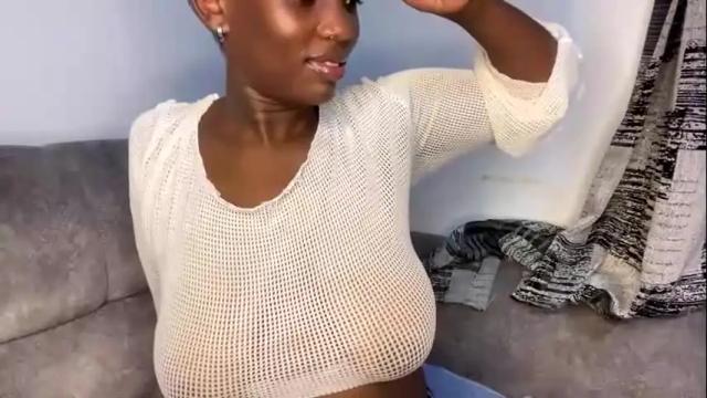 Image 10 of ebonycandymelani Stream on Chaturbate on 1 month ago