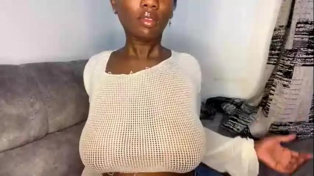 Image 2 of ebonycandymelani Stream on Chaturbate on 1 month ago