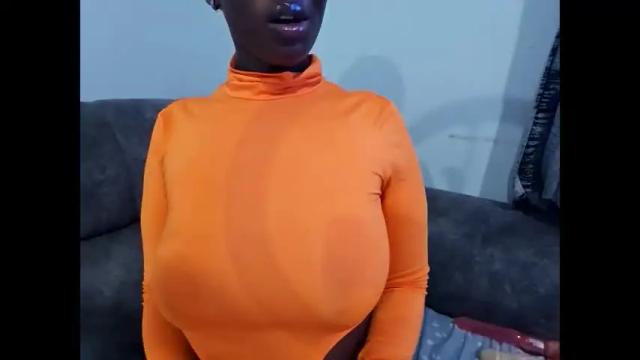 Image 11 of ebonycandymelani Stream on Chaturbate on 12 days ago
