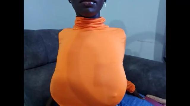 Image 12 of ebonycandymelani Stream on Chaturbate on 10 days ago