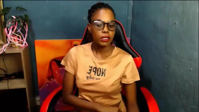 Image 10 of ebonydivaxx Stream on Chaturbate on 1 month ago