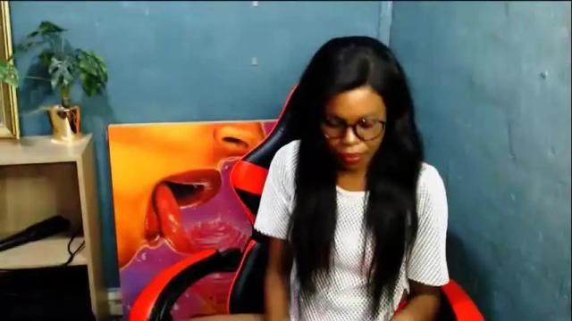 Image 10 of ebonydivaxx Stream on Chaturbate on 1 month ago