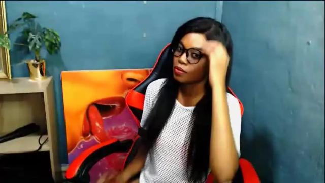 Image 3 of ebonydivaxx Stream on Chaturbate on 1 month ago