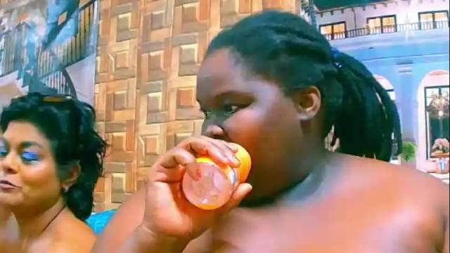 Image 10 of ebonyhotbuns4u2luv Stream on Chaturbate on 11 days ago