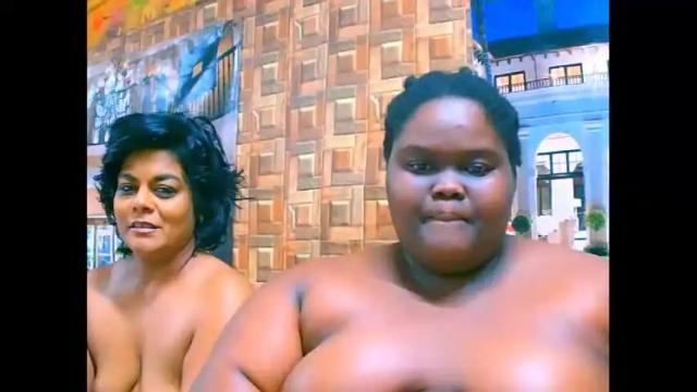 Image 10 of ebonyhotbuns4u2luv Stream on Chaturbate on 6 days ago