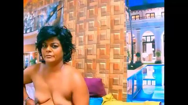 Image 3 of ebonyhotbuns4u2luv Stream on Chaturbate on 6 days ago