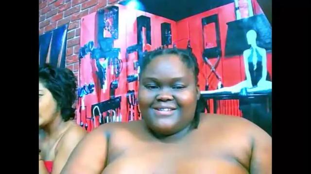 Image 2 of ebonyhotbuns4u2luv Stream on Chaturbate on 1 month ago