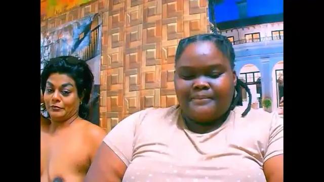 Image 2 of ebonyhotbuns4u2luv Stream on Chaturbate on 1 month ago