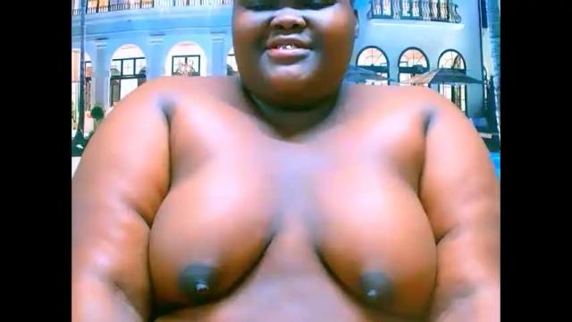 Image 6 of ebonyhotbuns4u2luv Stream on Chaturbate on 9 days ago