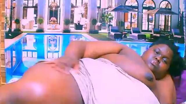 Image 3 of ebonyhotbuns4u2luv Stream on Chaturbate on 1 month ago