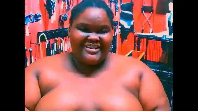 Image 4 of ebonyhotbuns4u2luv Stream on Chaturbate on 12 days ago