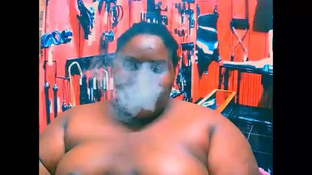 Image 6 of ebonyhotbuns4u2luv Stream on Chaturbate on 12 days ago