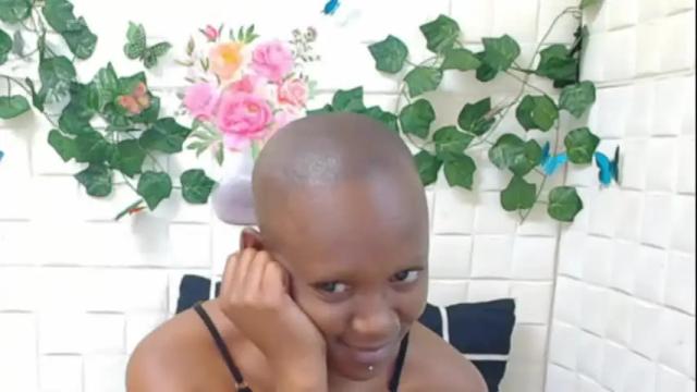 Image 2 of ebonyolive69 Stream on Chaturbate on 1 month ago