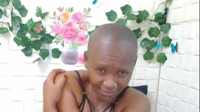 Image 3 of ebonyolive69 Stream on Chaturbate on 1 month ago
