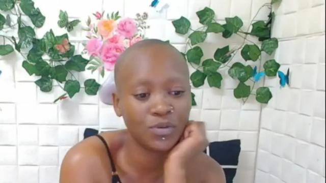 Image 4 of ebonyolive69 Stream on Chaturbate on 1 month ago