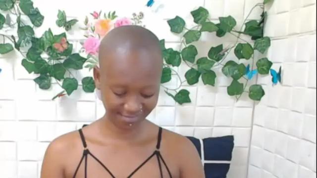 Image 8 of ebonyolive69 Stream on Chaturbate on 1 month ago