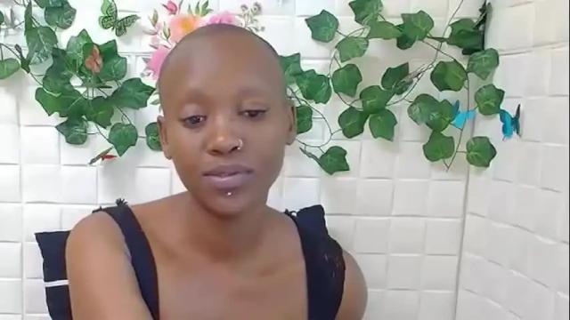 Image 3 of ebonyolive69 Stream on Chaturbate on 1 month ago