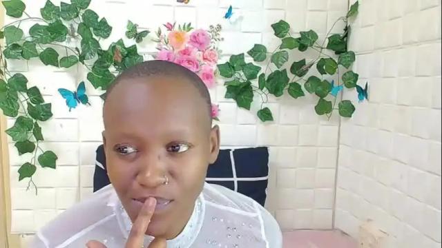 Image 2 of ebonyolive69 Stream on Chaturbate on 1 month ago