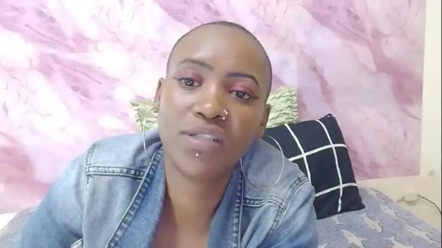 Image 3 of ebonyolive69 Stream on Chaturbate on 28 days ago