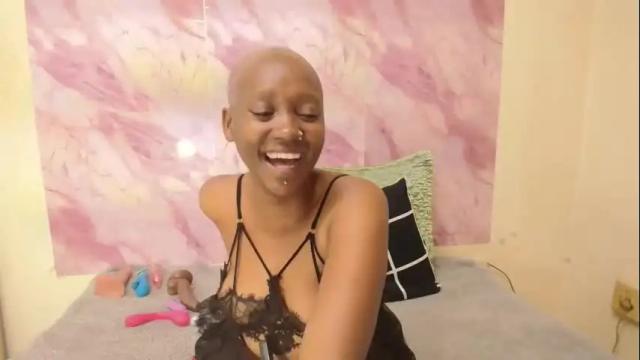 Image 8 of ebonyolive69 Stream on Chaturbate on 25 days ago