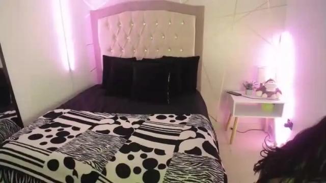 Image 10 of ebonyruby_ Stream on Chaturbate on 18 months ago