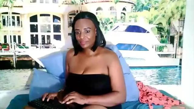 Image 6 of ebonyvixxxen69 Stream on Chaturbate on 15 months ago