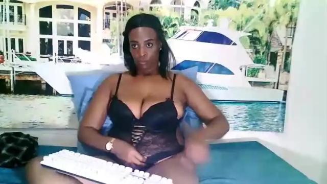 Thumbnail 2, ebonyvixxxen69's Stream at Chaturbate, 13 months ago