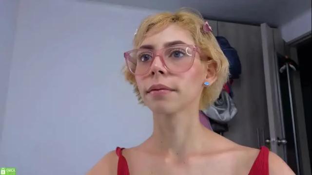 Image 11 of ecchi_six Stream on Chaturbate on 3 days ago