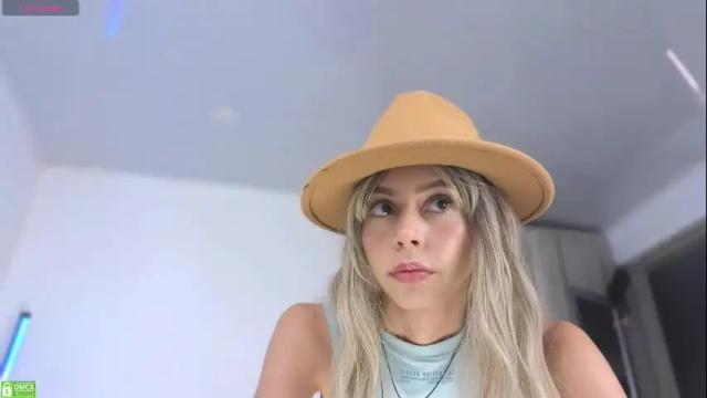 Image 3 of ecchi_six Stream on Chaturbate on 1 month ago