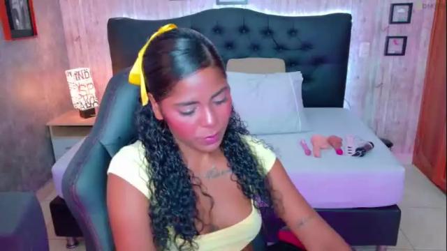 Image 10 of edelaine_rogers Stream on Chaturbate on 3 months ago