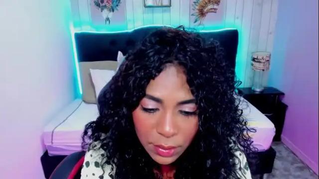 Image 3 of edelaine_rogers Stream on Chaturbate on 1 month ago