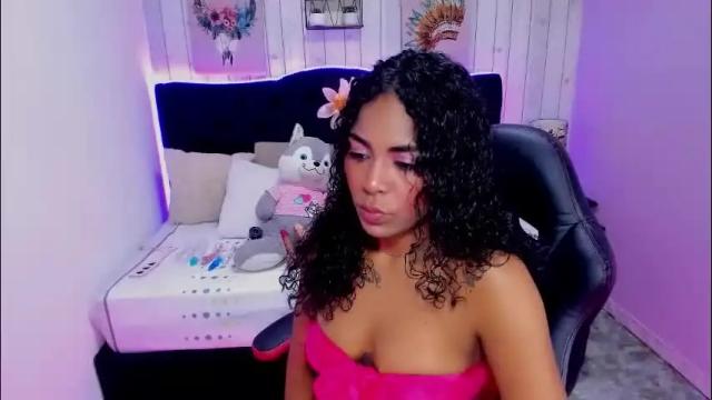 Image 4 of edelaine_rogers Stream on Chaturbate on 1 month ago