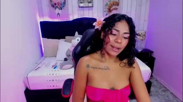 Image 6 of edelaine_rogers Stream on Chaturbate on 1 month ago