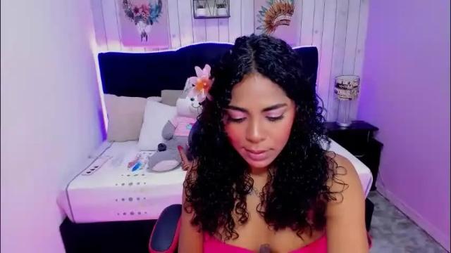 Image 7 of edelaine_rogers Stream on Chaturbate on 1 month ago