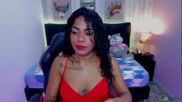 Image 3 of edelaine_rogers Stream on Chaturbate on 28 days ago