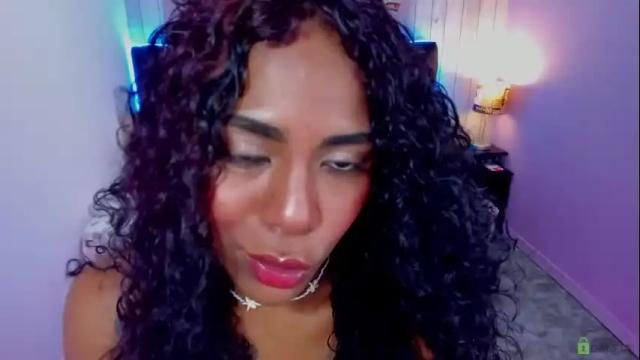 Image 11 of edelaine_rogers Stream on Chaturbate on 24 days ago