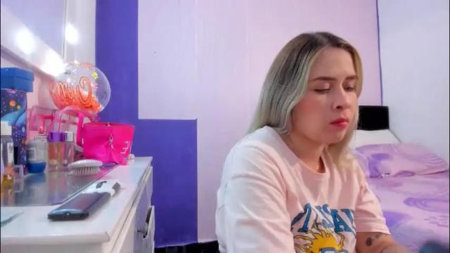 Image 2 of eden_paradise_ Stream on Chaturbate on 2 months ago