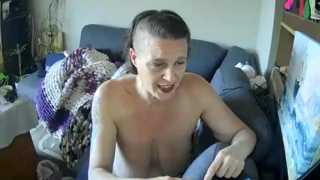 Image 7 of edgeofinsanity13 Stream on Chaturbate on 14 months ago