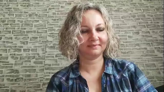 Image 10 of edithmanning Stream on Chaturbate on 1 month ago