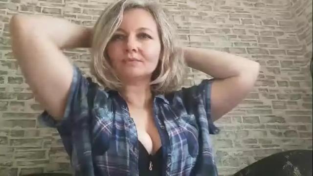 Image 10 of edithmanning Stream on Chaturbate on 1 month ago