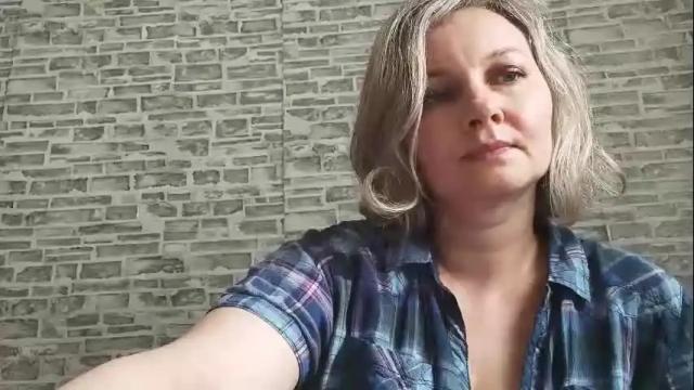 Image 8 of edithmanning Stream on Chaturbate on 22 days ago