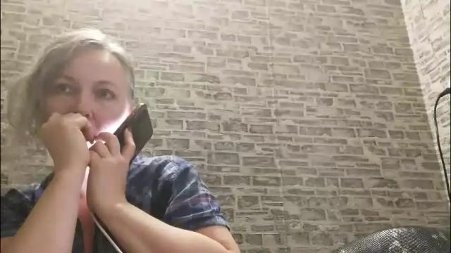 Image 2 of edithmanning Stream on Chaturbate on 2 months ago