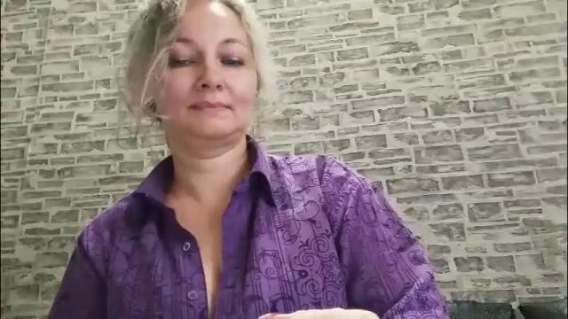 Image 8 of edithmanning Stream on Chaturbate on 2 months ago
